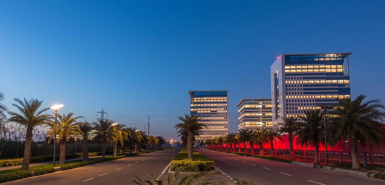 Dlf Corporate Greens Banner